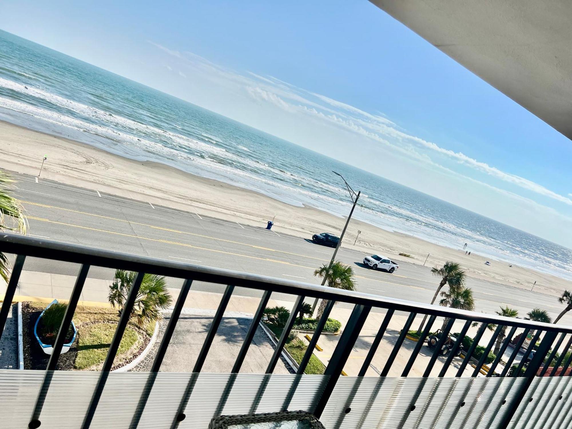 Amazing And Spectacular Ocean And Beach Views In Galveston Exterior foto